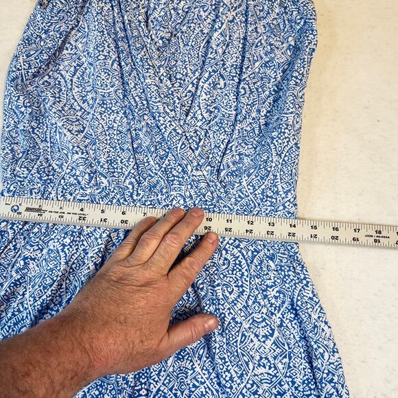 Splendid Romper Jumper Woman's Medium Blue/ White Geometric All Rayon Made USA - Picture 9 of 16